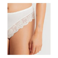 Louisa Bracq Shorty Brésilien*ÉLISE - Shorty Brésilien