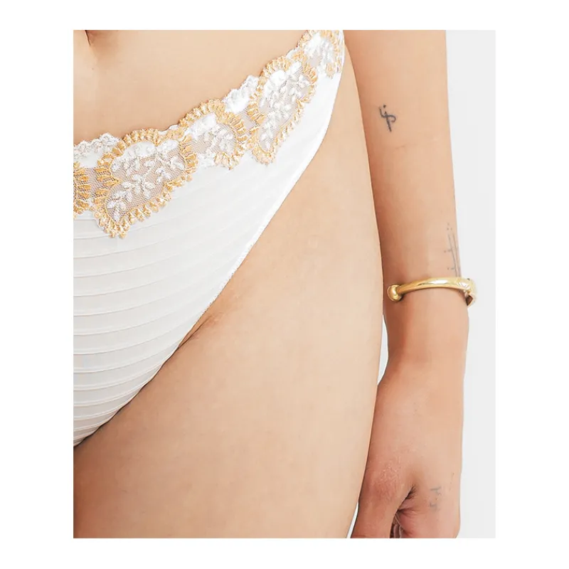 Louisa Bracq String*ÉLISE - String