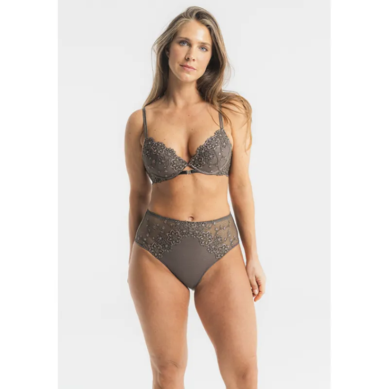 Louisa Bracq Push-up*MATYÖ - Push-up