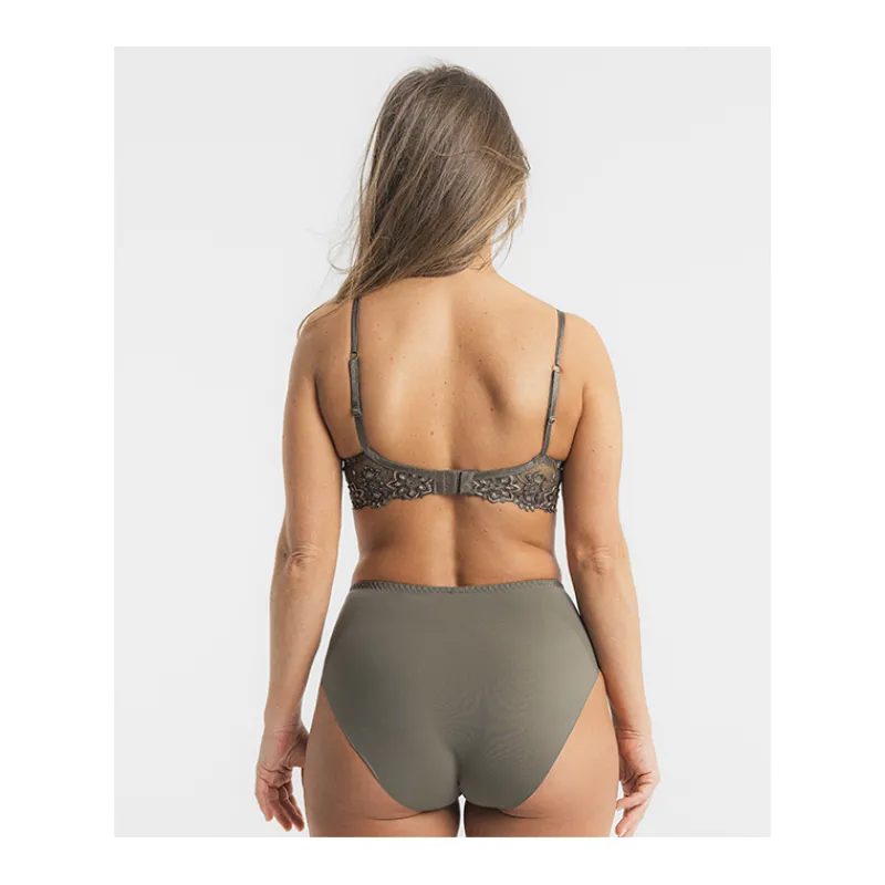 Louisa Bracq Push-up*MATYÖ - Push-up
