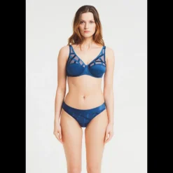 Louisa Bracq Foulard*Série - Soutien-gorge - Foulard