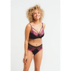 Louisa Bracq Shorty*VIRTUAL SUNSET - Shorty
